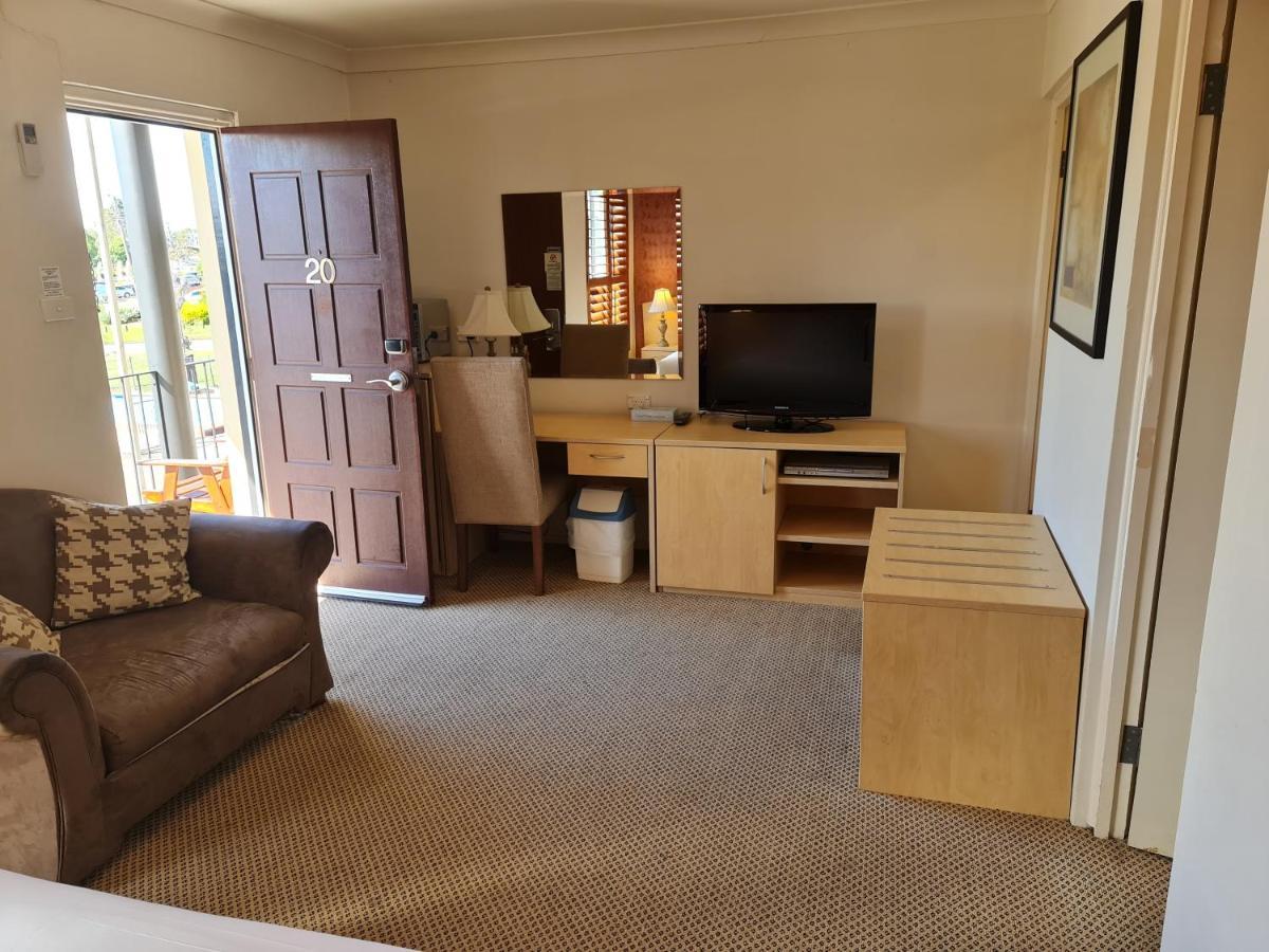 Country Plaza Motel Taree Dış mekan fotoğraf