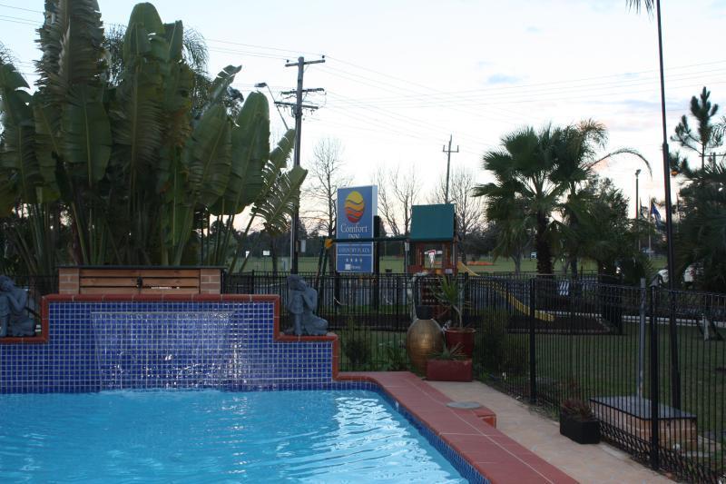 Country Plaza Motel Taree Dış mekan fotoğraf